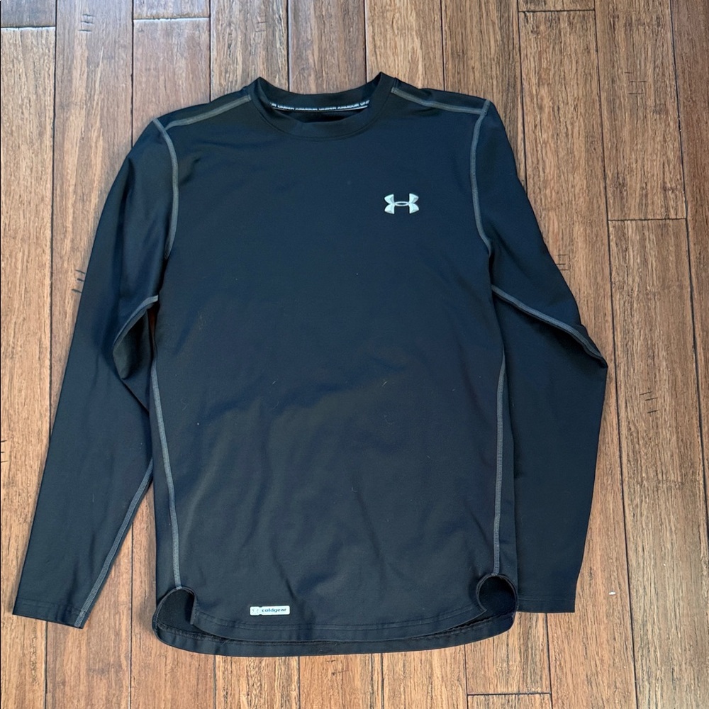 Under Armour Men's Black Long Sleeve Tee Coldgear